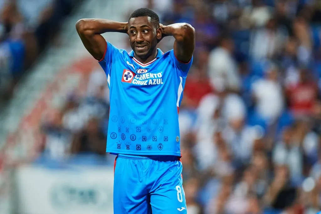 Carneiro no acabó por convencer durante su paso por Cruz Azul (Imago)