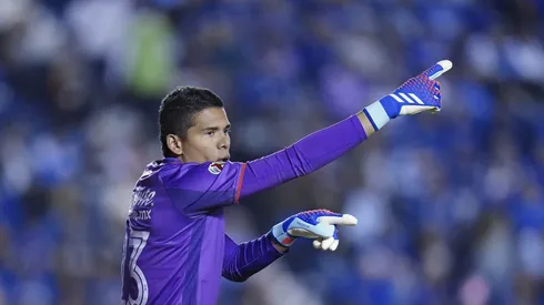 El portero colombiano está llamado a cubrir el hueco que dejó Jesús Corona hace unas temporadas.