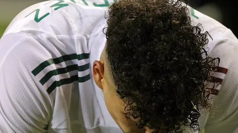 Los cementeros se ilusionan con la posible llegada de un futbolista que hace vida en Europa.