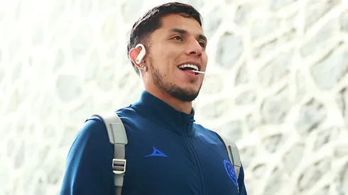 Carlos Salcedo volvería a jugar con Cruz Azul.