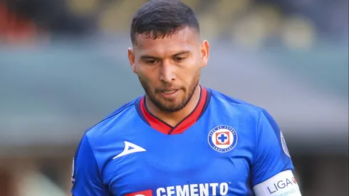 Juan Escobar tiene una mínima esperanza de quedarse.