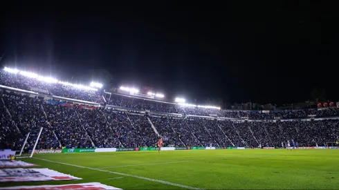 Los cementeros volvieron a su antigua 'casa' por las remodelaciones que se están llevando en el Estadio Azul.