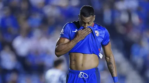 El defensor colombiano se mostró contundente sobre la ausencia del jugador paraguayo.