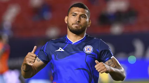 El salario que exige Juan Escobar para salir de Cruz Azul