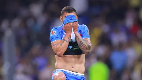 El defensor no continuará con los cementeros y ya se le está buscando salida.