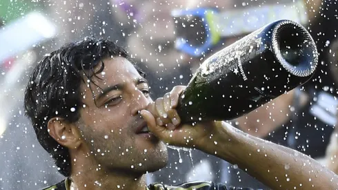 El delantero mexicano se encuentra sin club después de no renovar con LAFC. Cruz Azul es uno de los tantos interesados en su fichaje.