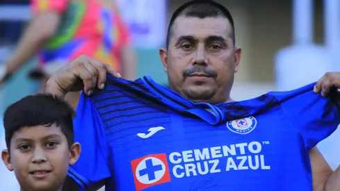 Los cementeros dieron a conocer la indumentaria alternativa y las reacciones no fueron las esperadas.