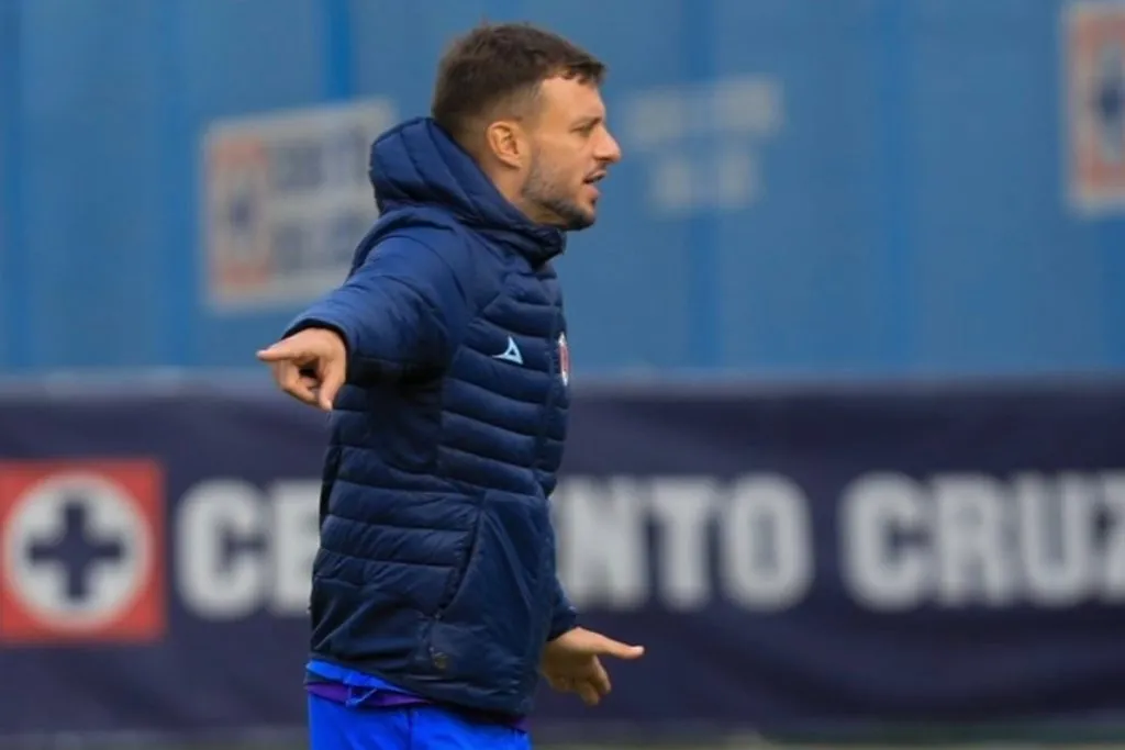 Martín Anselmi, DT de Cruz Azul.