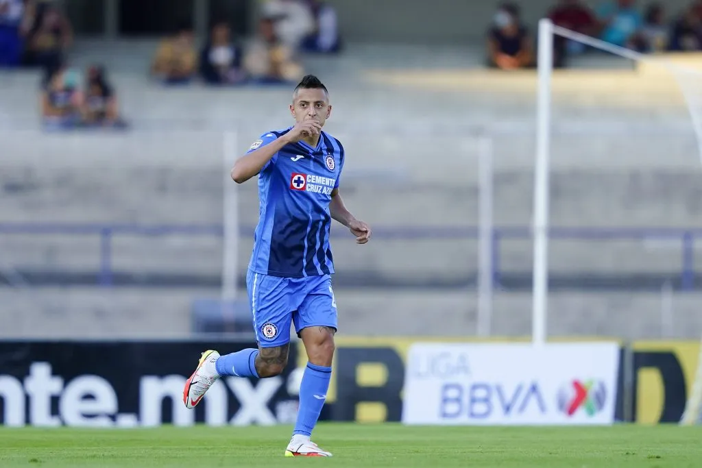Roberto Alvarado fue Campeón con Cruz Azul en el 2021. (Foto: Imago7)