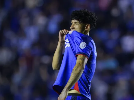 "No te disculpes": Afición de Cruz Azul y su mensaje para Antuna