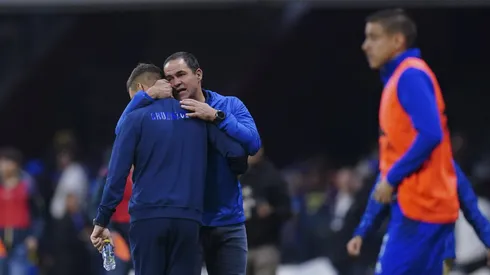 El entrenador argentino está levantando humareda alrededor por supuestos comportamientos antideportivos ante los rivales.