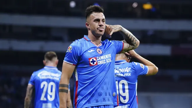 Augusto Lotti, en festejo de gol con Cruz Azul. (Imago 7)