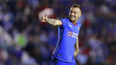 Rodolfo Rotondi habló directamente con la afición de Cruz Azul