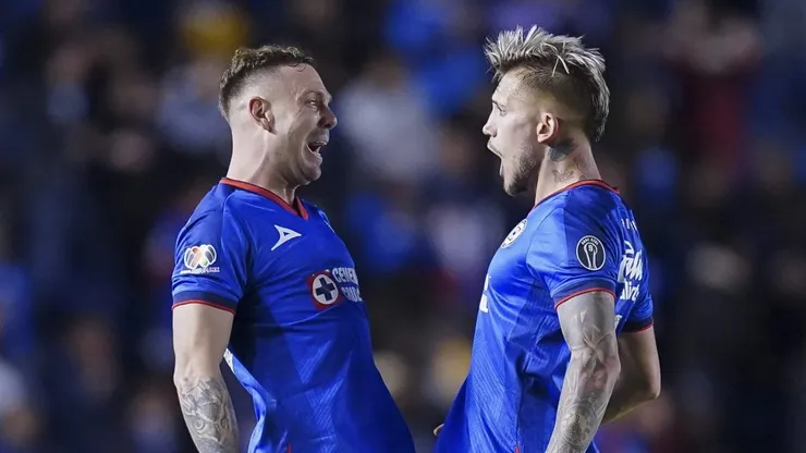 Cruz Azul los mira a todos desde arriba de la tabla.