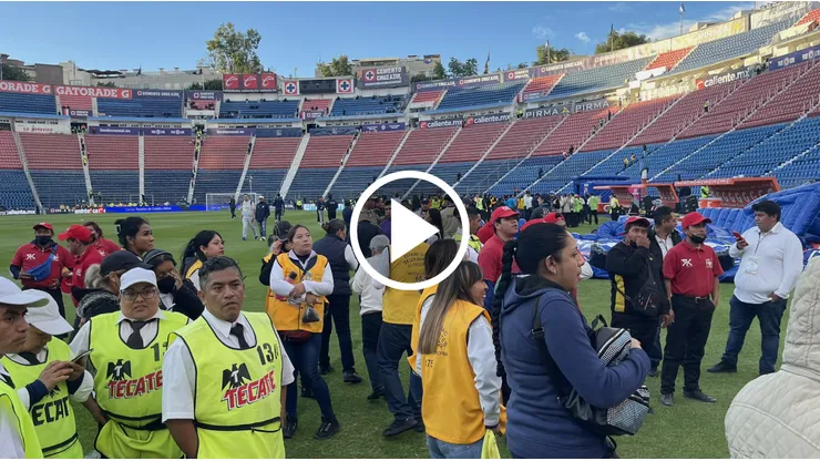 Temblor en la CDMX se sintió en el Estadio Azul.