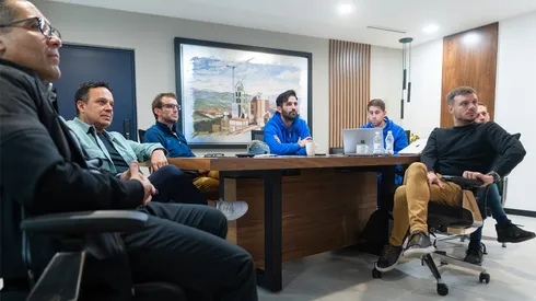Iván Alonso y Martín Anselmi se reunieron con el presidente de Cruz Azul