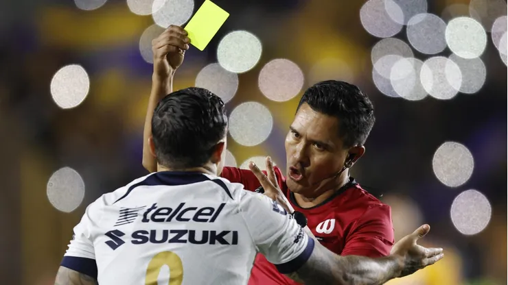 El delantero uruguayo no ha cumplido con las expectativas y desde la directiva universitaria ya tienen una decisión tomada.