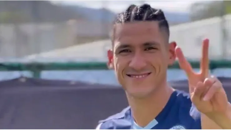 El nuevo look de Uriel Antuna en Cruz Azul