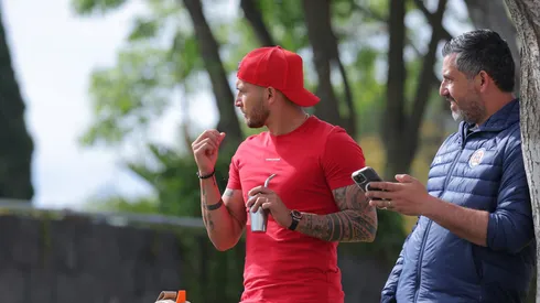 El defensor paraguayo fue el responsable del gol del Herediano y empezó a ser criticado por su propia afición.