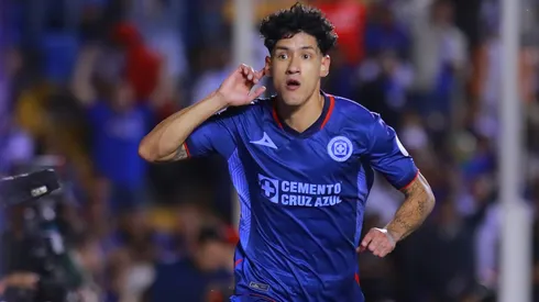 Uriel Antuna ha sonado para salir de Cruz Azul.
