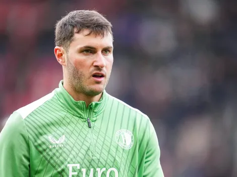 Arne Slot advirtió a Santiago Giménez: "Esperamos más"