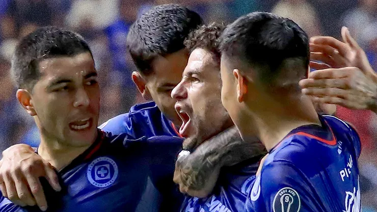 Nacho Rivero registró un gol y una asistencia contra Gallos.