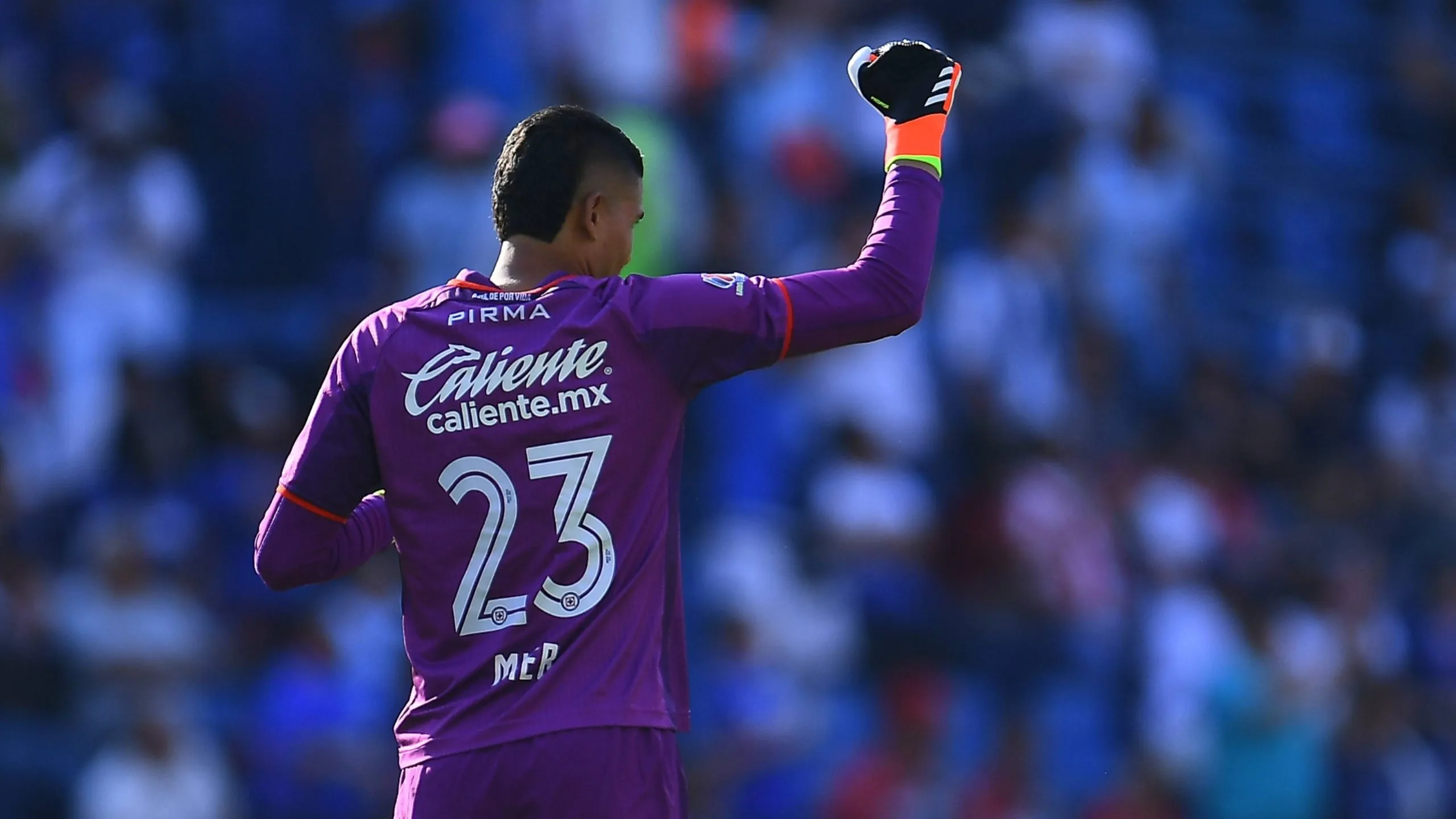 Kevin Mier, en festejo con Cruz Azul. (IMAGO)