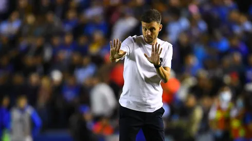 Lo reveló Tito Villa: ¿Cruz Azul cambia de sistema contra Pumas?