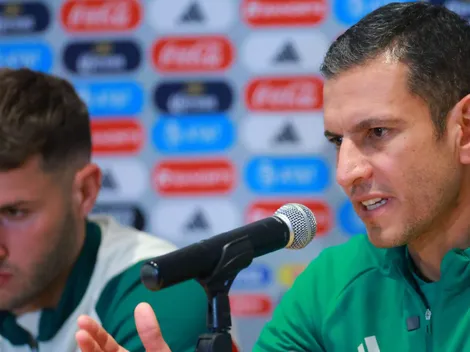 La foto de la polémica entre Jaime Lozano y Santiago Giménez