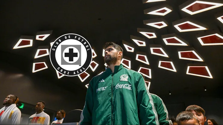 La afición se expresó ante el interés de Cruz Azul en Néstor Araújo