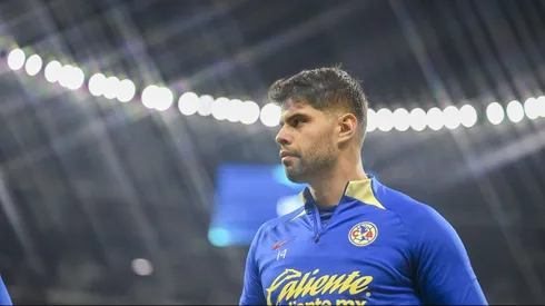 La estadística que aleja a Néstor Araújo de Cruz Azul