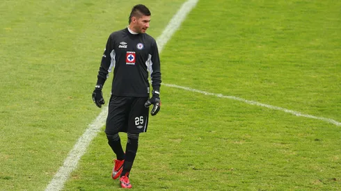 El ex guardavallas se despachó y reconoció la figura que lo condenó al banquillo de los cementeros. También alabó a Enrique Meza.