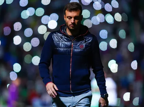 Anselmi en problemas: obligado a mandar 11 inédito al Clásico por ausencias