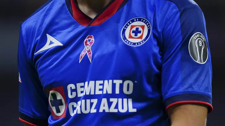 Pirma presentará antes el uniforme de Cruz Azul.