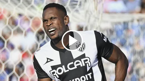 Diber Cambindo, ahora delantero del Necaxa.