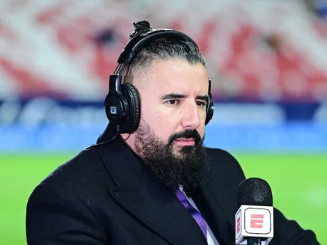 Álvaro Morales se mofa de Camilo Cándido