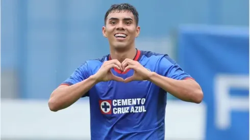 Bryan Gamboa ya debutó con el primer equipo.