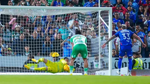Gonzalo Piovi no pudo superar a Carlos Acevedo.
