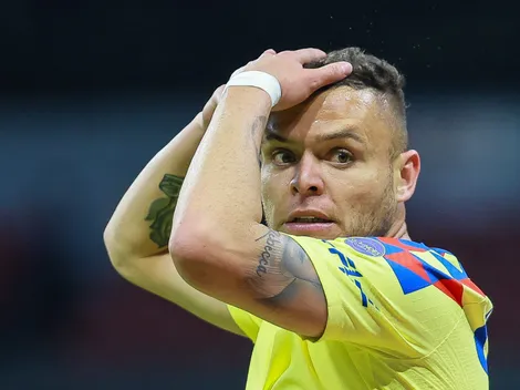 'Cabecita' se va a un concierto y lo quieren fuera del América