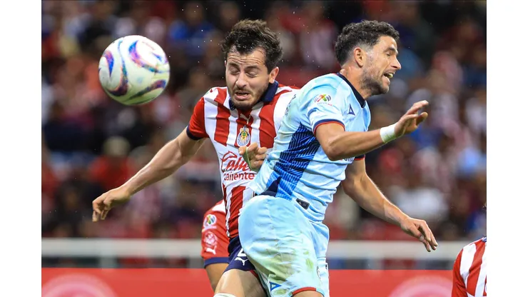 Cruz Azul eligió su uniforme para el Clásico contra Chivas.