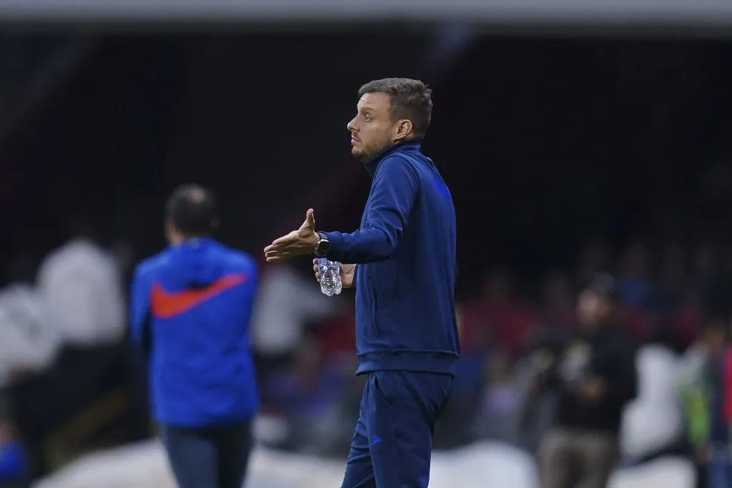 Martín Anselmi cierra bocas: TUDN se arrepiente de sus críticas (Imago 7)