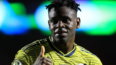 Fabrizio Romano aseguró que los cementeros lanzaron una oferta astronómica por el pase del futbolista colombiano.