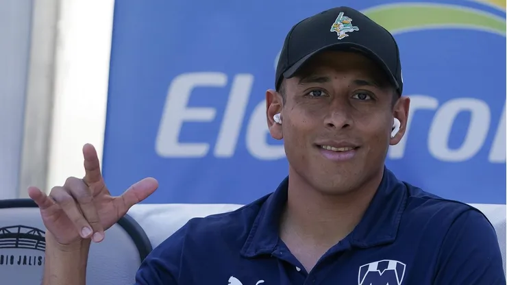 El futbolista habría pedido salir del cuadro regiomontano tras problemas en el vestidor con Fernando Ortiz.
