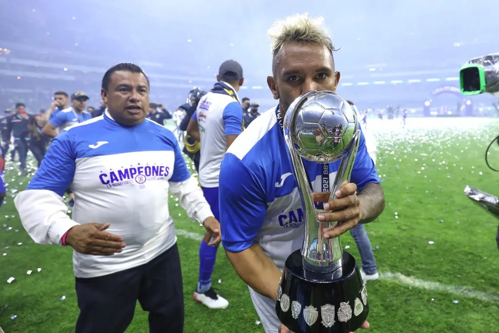 Fue campeón con Cruz Azul y ahora juega en un club humilde (Imago 7)