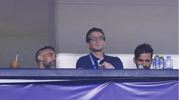 El entrenador argentino fue sancionado después de hablar sobre el uso del VAR en el duelo entre los cementeros contra el Atlas.