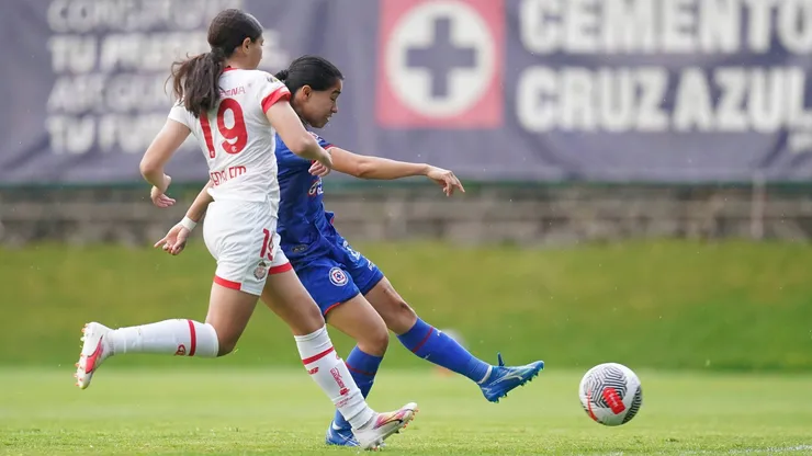 Ximena Ríos, sorpresiva goleadora de La Máquina.