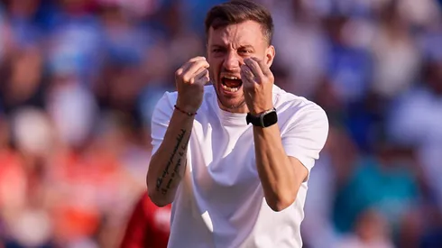 Los cementeros están a un paso de la clasificación directa y el entrenador argentino iría con todo contra los rojinegros.