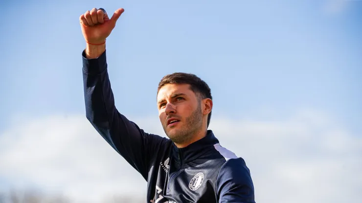 Cruz Azul recibiría mucho dinero de la venta de Santi Giménez al Arsenal