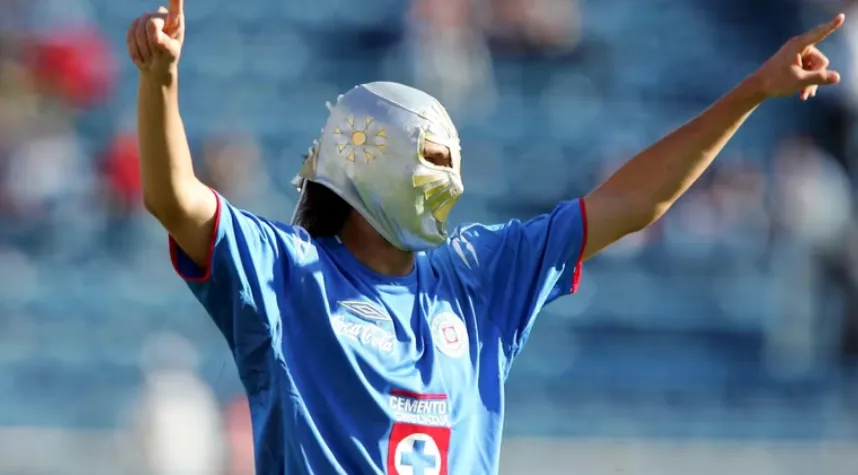 Pereyra durante una de estas tantas celebraciones (Mexsport)