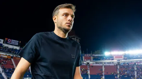 Martín Anselmi habló en conferencia de prensa.